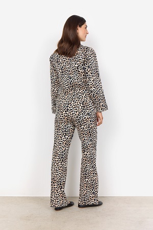 Leopardmönstrad jeansjacka med krage - Bild 3